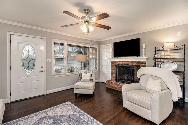 14 Larkwood Circle, Cartersville, GA 30120