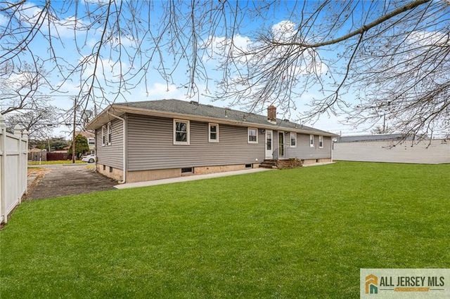 1036 Apache Street B, North Brunswick, NJ 08902