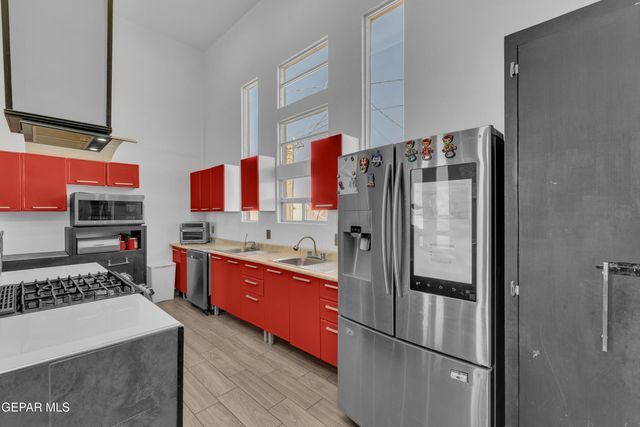 14712 Shape Drive, El Paso, TX 79928