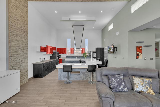 14712 Shape Drive, El Paso, TX 79928