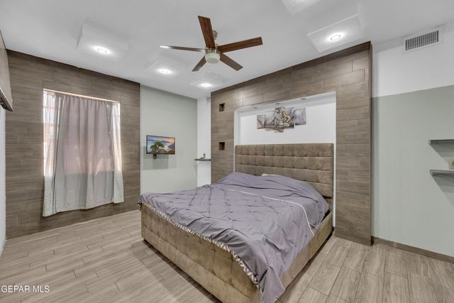 14712 Shape Drive, El Paso, TX 79928