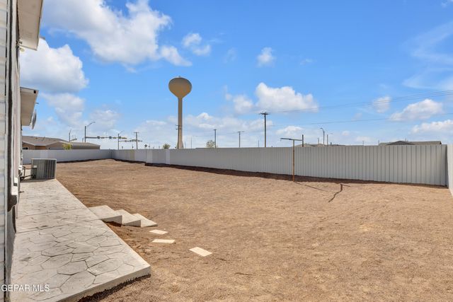 14712 Shape Drive, El Paso, TX 79928