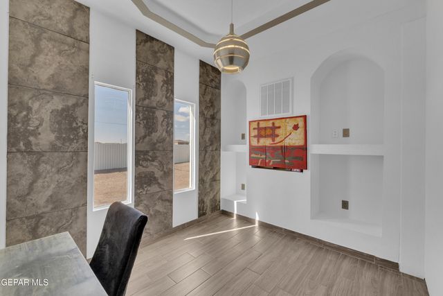 14712 Shape Drive, El Paso, TX 79928