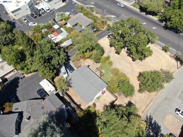 2355 Pleasant Hill Rd, Pleasant Hill, CA 94523