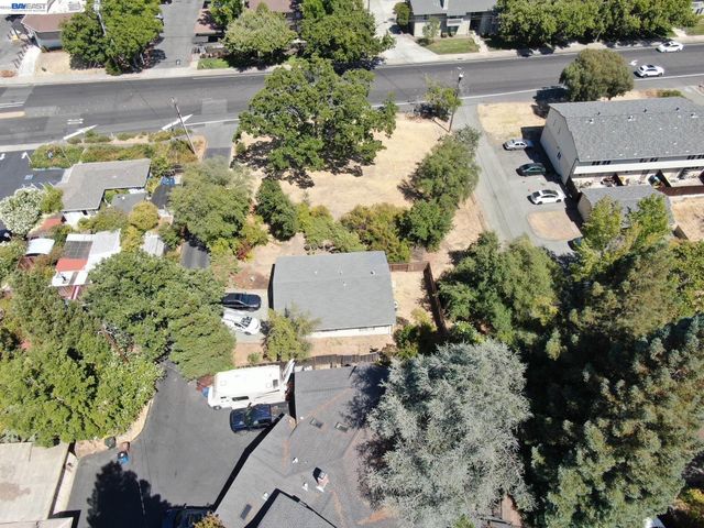 2355 Pleasant Hill Rd, Pleasant Hill, CA 94523