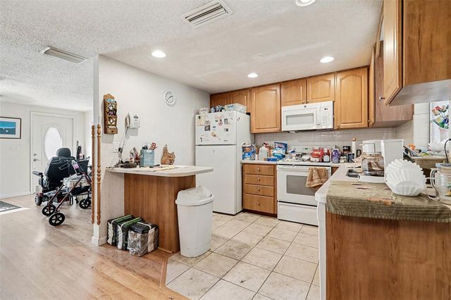 4760 SEVILLE DRIVE, Sarasota, FL 34235