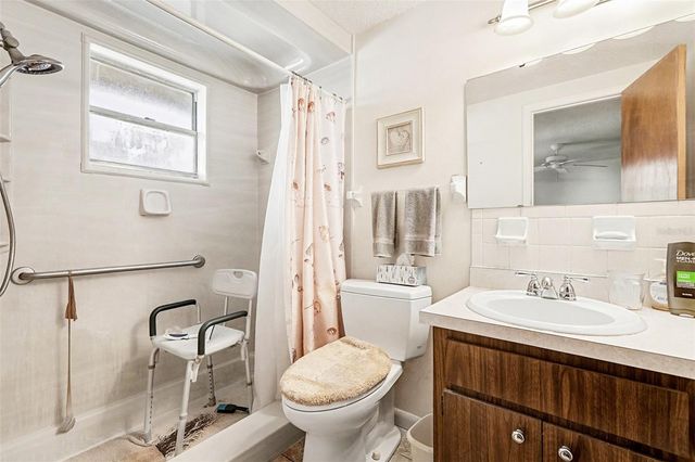 4760 SEVILLE DRIVE, Sarasota, FL 34235