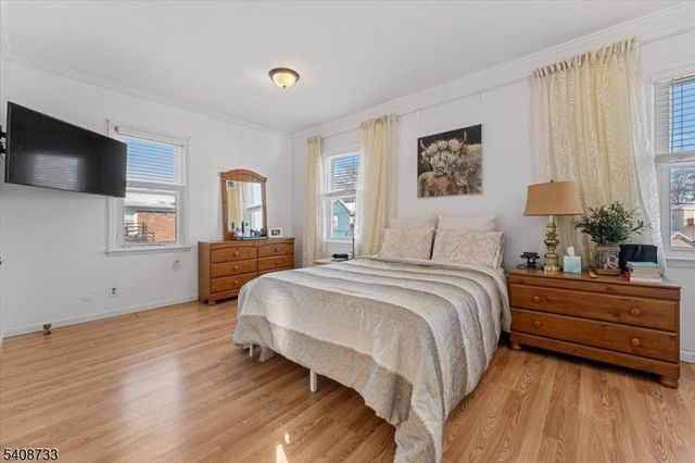 609 Harrison Pl, Linden City, NJ 07036