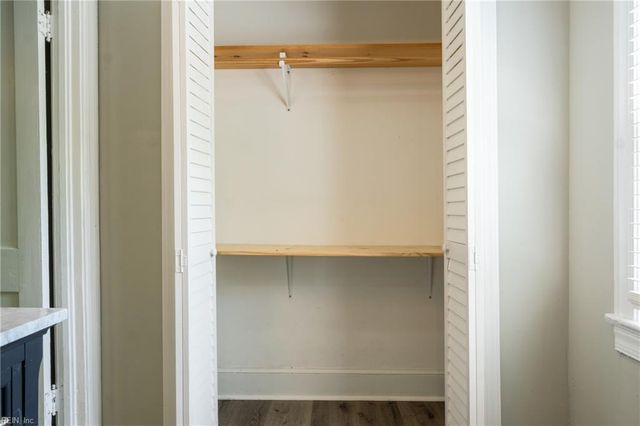 8798 Guinea RD, Hayes, VA 23072