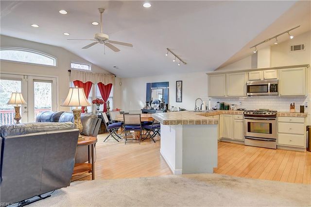 3513 Byrn Brae DR, Virginia Beach, VA 23464