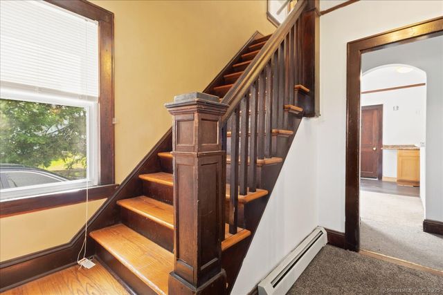 143 Bridge Street, East Windsor, CT 06088