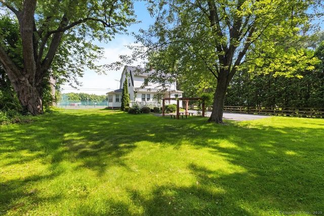 143 Bridge Street, East Windsor, CT 06088