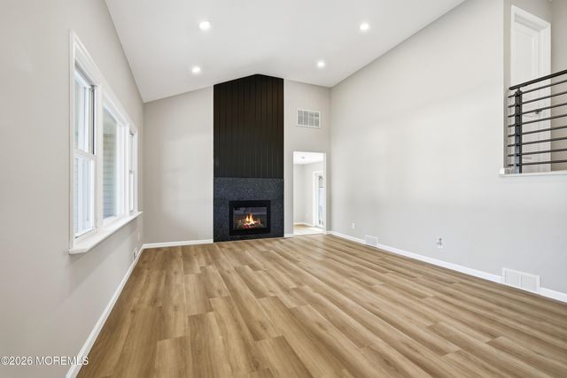 1104 Bradford Drive, Point Pleasant, NJ 08742