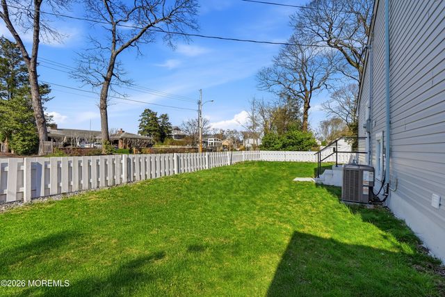 1104 Bradford Drive, Point Pleasant, NJ 08742