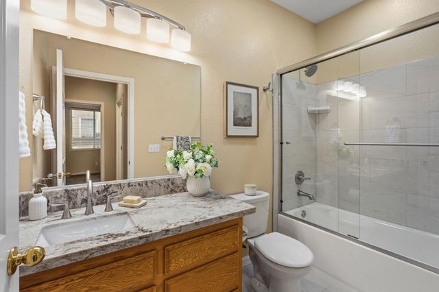 5676 Overleaf Way, Sacramento, CA 95835