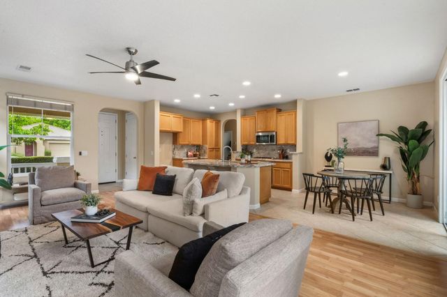 5676 Overleaf Way, Sacramento, CA 95835