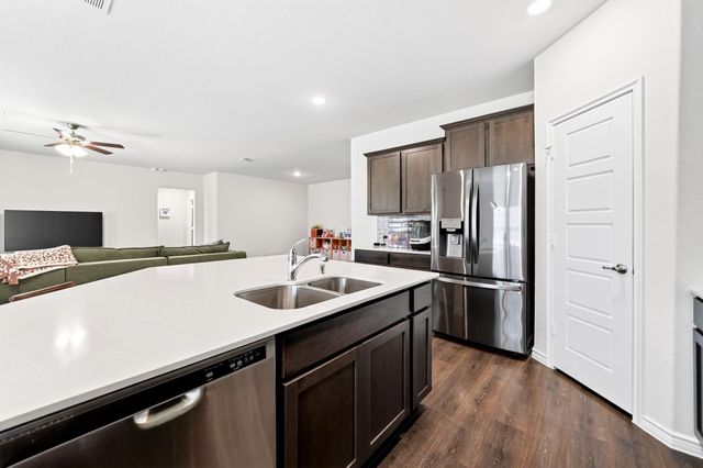311 Exploration Way, Fate, TX 75189