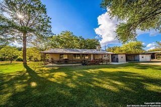 710 Chipman Lane, Bandera, TX 78003