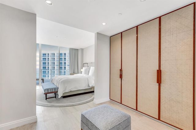 525 N Fort Lauderdale Beach Boulevard 1607, Fort Lauderdale, FL 33304