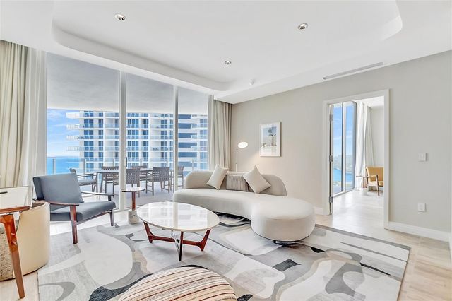 525 N Fort Lauderdale Beach Boulevard 1607, Fort Lauderdale, FL 33304