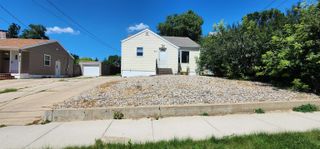 815 9th Ave NE, Minot, ND 58703