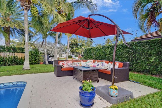 4030 Bayview Drive, Fort Lauderdale, FL 33308