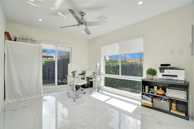 4030 Bayview Drive, Fort Lauderdale, FL 33308