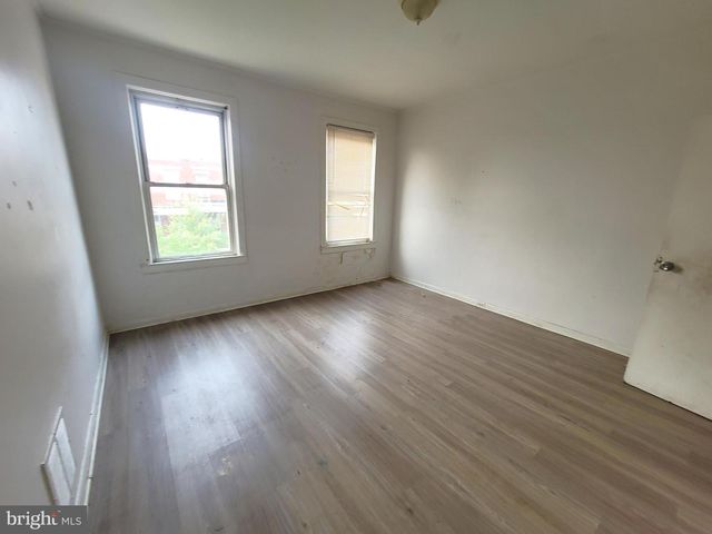 3004 MCELDERRY ST, Baltimore, MD 21205