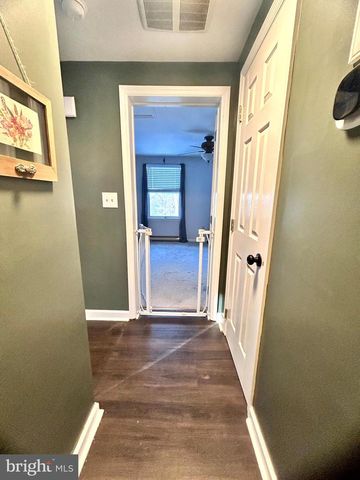 118 ROLLER COASTER RD, Harpers Ferry, WV 25425