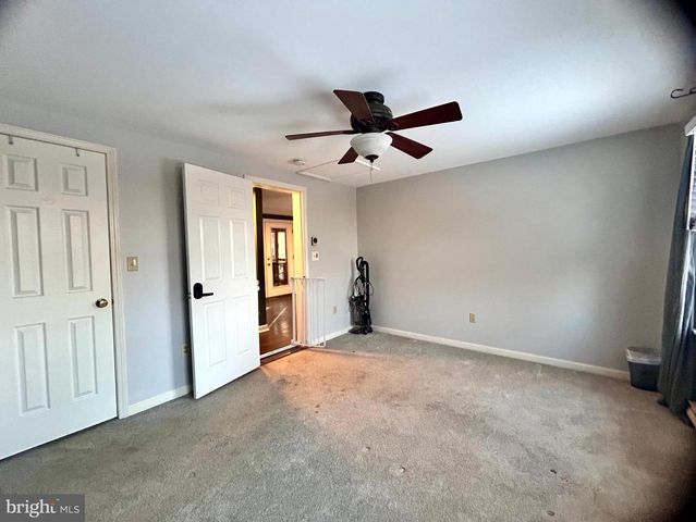 118 ROLLER COASTER RD, Harpers Ferry, WV 25425