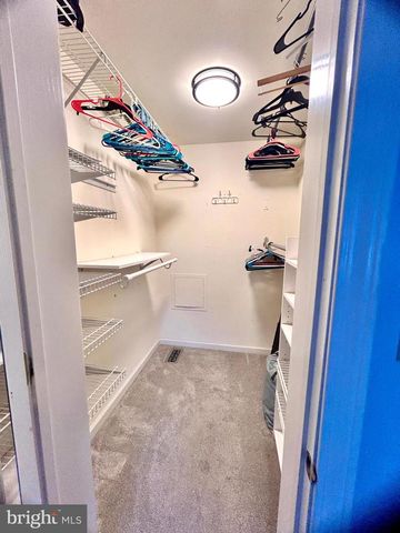 118 ROLLER COASTER RD, Harpers Ferry, WV 25425