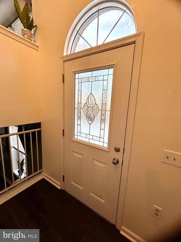 118 ROLLER COASTER RD, Harpers Ferry, WV 25425