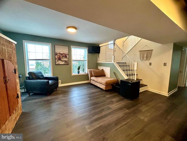 118 ROLLER COASTER RD, Harpers Ferry, WV 25425