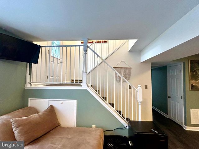 118 ROLLER COASTER RD, Harpers Ferry, WV 25425