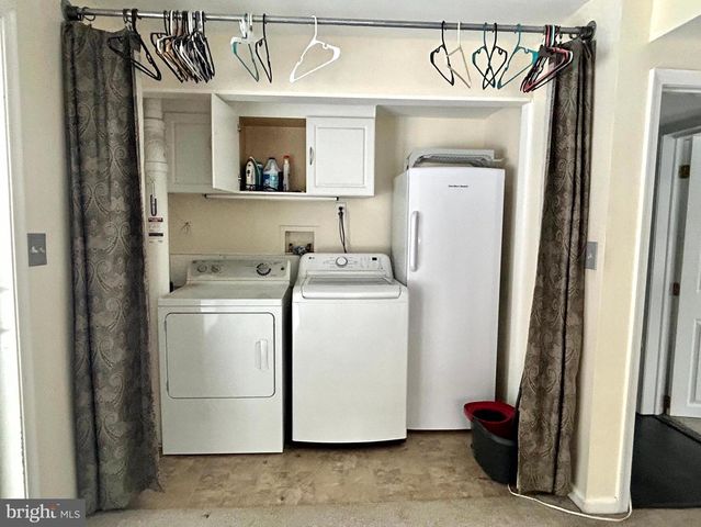 118 ROLLER COASTER RD, Harpers Ferry, WV 25425