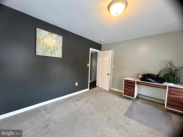 118 ROLLER COASTER RD, Harpers Ferry, WV 25425