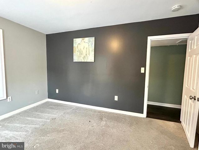 118 ROLLER COASTER RD, Harpers Ferry, WV 25425