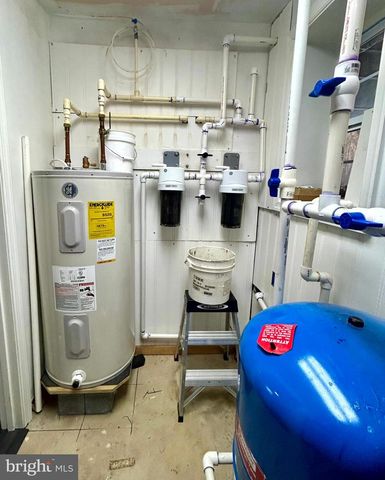 118 ROLLER COASTER RD, Harpers Ferry, WV 25425