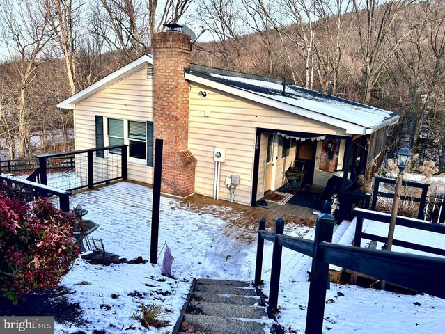 118 ROLLER COASTER RD, Harpers Ferry, WV 25425