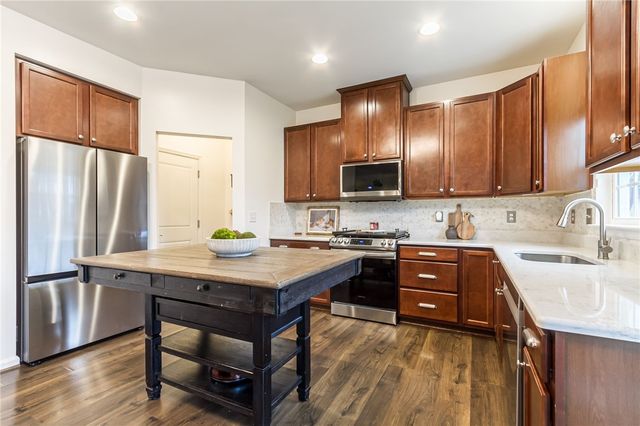 1173 Louise Way, Victor, NY 14564