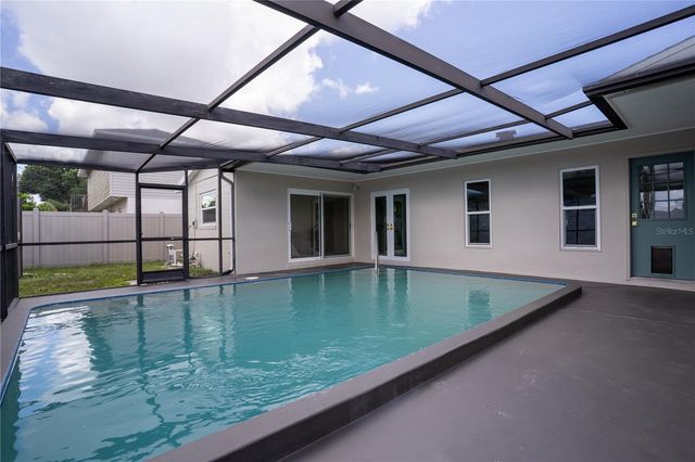 6065 23RD AVENUE N, St Petersburg, FL 33710
