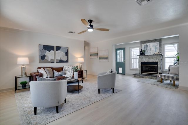 6065 23RD AVENUE N, St Petersburg, FL 33710