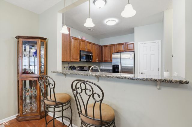 1626 Lacebark Drive UNIT F, Greenwood, IN 46143
