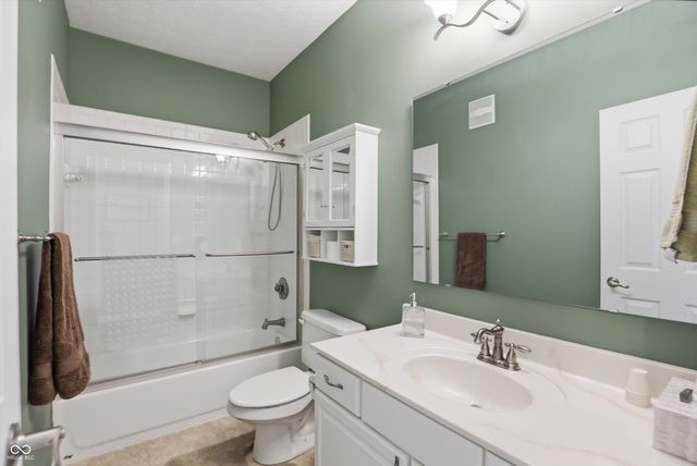 1626 Lacebark Drive UNIT F, Greenwood, IN 46143