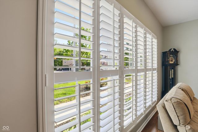 1626 Lacebark Drive UNIT F, Greenwood, IN 46143