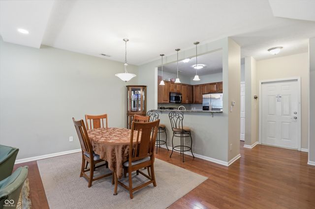 1626 Lacebark Drive UNIT F, Greenwood, IN 46143