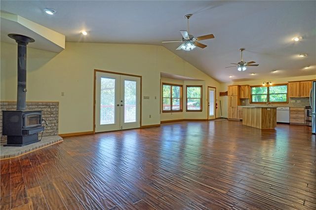 512 Private Road 4474, Ozone, AR 72830