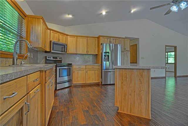 512 Private Road 4474, Ozone, AR 72830