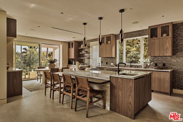 16838 Oak View Drive, Encino (los Angeles), CA 91436