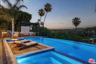 16838 Oak View Drive, Encino (los Angeles), CA 91436